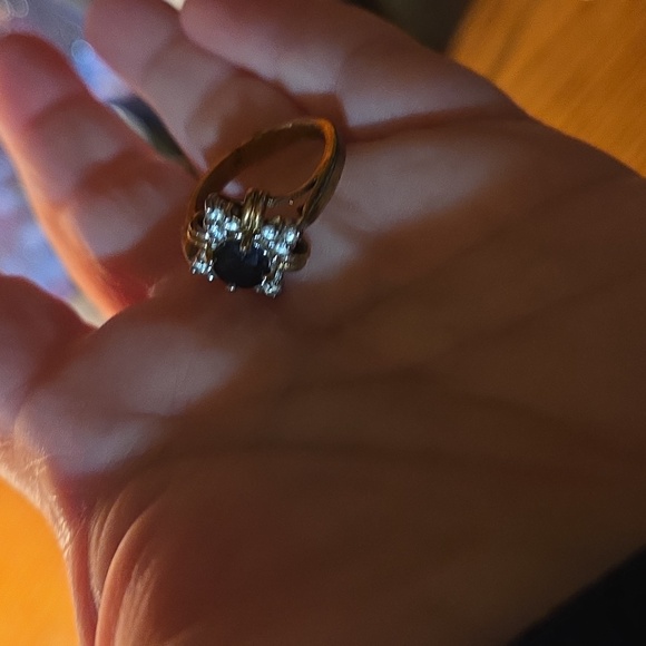 Ring - Picture 4 of 4